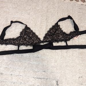 Victoria's Secret - Bra (L)